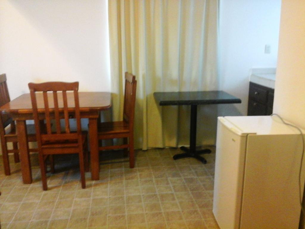 Whale Hill Aparthotel Puerto Peñasco Rom bilde